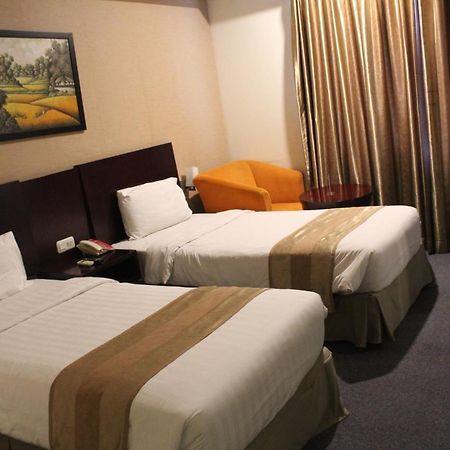 Asialink Premier Karawang Exterior photo